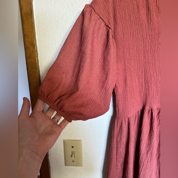 Zara balloon sleeve textured dress. Terracotta. Small. - Picture 3 of 4